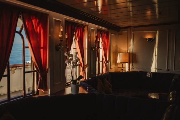 ©Star Clippers Emily Tyler Photography- Lounge.jpg